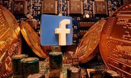 挖以太坊用哪个钱包交易

以太坊钱包, 数字货币交易, 挖矿, 加密货币/guanjianci

以太坊（Ethereum）是一个开源的区块链平台，具有智能合约功能，自2015年推出以来，已经吸引了大量开发者和用户的参与。随着以太坊挖矿的不断发展，选择合适的钱包进行交易变得尤为重要。钱包不仅是存储以太坊的地方，也是进行交易的必要工具。因此，在挖以太坊后，如何选择一个安全、方便、支持以太坊的交易钱包成为了许多矿工和投资者关注的话题。接下来，我们将综合分析挖以太坊的最佳钱包选择，并探讨挖矿、交易及其相关注意事项。同时，我们还将就这一主题展开深入讨论，并探究一些相关问题。

1. 以太坊钱包的选择标准

选择一个优质的以太坊钱包，首先要考虑几个关键点：

strong安全性：/strong安全性是钱包选择的首要标准。市场上有许多钱包，但并不是所有的钱包都有相同的安全性。一些冷钱包选项，如硬件钱包，因其离线存储特点，提供了额外的安全保障。而热钱包虽然使用方便，但若不受保护，容易受到黑客攻击。

strong用户友好性：/strong对于新手来说，钱包的用户界面和使用体验至关重要。选择一个界面简洁、操作简单的钱包可以帮助用户更容易地进行交易。

strong支持的功能：/strong不同的钱包支持的功能各不相同，有些钱包允许用户直接与去中心化应用（DApps）交互，有些钱包还支持多种数字货币，用户应根据必要来选择。

strong社区反馈和开发团队：/strong钱包的开发团队和用户社区也能反映出钱包的稳定性及更新支持情况。选择那些拥有良好口碑和活跃社区的钱包会更加安全可靠。

2. 常见的以太坊钱包类型

以太坊钱包主要可以分为以下几类：

strong硬件钱包：/strong硬件钱包（如 Ledger Nano S、Trezor）是最安全的选择。它们通过将私钥保存在离线设备中来保护用户资产，非常适合长期持有以太坊的用户。

strong桌面钱包：/strong桌面钱包（如 Ethereum Wallet、Exodus）是安装在个人电脑上的软件，适合那些对安全性有一定要求的用户。用户可以通过密码保护他们的资产，但若电脑受病毒感染，可能会存在风险。

strong移动钱包：/strong移动钱包（如 Trust Wallet、MetaMask）是适用于手机或平板的应用程序，方便用户随时随地进行交易。尽管使用方便，但相对桌面或硬件钱包，它们的安全性稍显不足。

strong在线钱包：/strong在线钱包是依赖于网络服务提供商管理的账户（如 Coinbase、Binance）。尽管它们使用方便，用户需要信任服务商以安全保护用户资产，且黑客攻击风险较高。

3. 如何将以太坊的钱包与挖矿相结合

选择好钱包后，用户可能会思考如何将其与挖矿结合使用。首先，挖矿的过程需要将挖到的以太坊存入钱包，因此在配置矿机时，需要确保矿工可以顺利将挖得的以太坊转移到指定的钱包地址中。

通常情况下，矿工需要在挖矿软件中输入其钱包地址。确保输入正确，并进行一次小额转账以测试该钱包地址正常运作。此外，如果选择云挖矿服务，通常服务提供商会要求用户提供其钱包地址，以便将挖得的以太坊转账至用户的账户。

挖矿过程中的收益一般会根据矿池的收益分配规则来进行结算。总结来说，将挖得以太坊转入钱包的过程非常关键，确保一切操作顺利进行，是矿工的重要职责。

4. 以太坊挖矿与交易的注意事项

在挖矿和交易过程中，用户应注意以下几个问题：

strong交易费用：/strong无论是挖矿还是交易，以太坊网络都需要支付一定的交易费用（Gas fee）。因此，在进行交易前，用户需要了解当前的网络费用，以便更合理地安排交易。

strong市场波动：/strong加密货币市场波动剧烈，用户在交易前应认真分析市场动态，以规避价格波动带来的潜在风险。定期关注市场新闻、技术分析和其他外部因素可以帮助用户做出理性的交易决策。

strong安全保护：/strong除了选择一个安全的钱包外，用户还应妥善保管好自己的私钥和助记词。若用户丢失私钥或助记词，将无法找回其资产，因此需要格外小心。

strong法律合规问题：/strong不同国家和地区对加密货币的监管政策不同，用户应确保其交易和挖矿活动符合当地法律要求，避免因违法而遭受处罚或资产损失。

回答相关问题

h4问题一：挖以太坊需要什么设备和软件？/h4
挖以太坊需要合适的硬件和挖矿软件。以下是一些详细信息：

strong设备要求：/strong挖以太坊通常依靠显卡（GPU）进行处理。当前市场上流行的显卡有NVIDIA和AMD的系列产品，用户需要根据预算和需求选择合适的显卡。整体而言，显卡的性能越强，挖矿效率越高。同时，矿工还需要其他的硬件配件，包括计算机主板、电源、内存等。

strong挖矿软件：/strong市面上有多个支持以太坊挖矿的软件，比如Ethminer、Claymore和PhoenixMiner等。用户可以根据自己的显卡类型和需求选择适合的软件，并按照相关指引进行配置。

安装好硬件和软件后，设定矿池的链接信息和钱包地址，矿机便可以开始接入以太坊网络，进行挖矿活动。

h4问题二：以太坊挖矿的风险是什么？/h4
挖以太坊风险主要包括几个方面：

strong设备损坏： /strong长时间高强度的运作可能对硬件设备造成磨损甚至损坏，尤其是高温的环境下，显卡过热可能会导致其性能降低或直接损坏。

strong电力成本：/strong由于挖矿过程中消耗大量电力，用户需要注意电费支出。如果电力成本过高，将影响整体挖矿收益，甚至导致亏损。

strong市场波动：/strong以太坊价格波动剧烈，进而影响挖矿收益。在以太坊价格下降时，矿工可能面临挖矿收益不足以覆盖成本的情况。

strong法律风险：/strong各国对加密货币和挖矿活动的监管政策不一，用户需要关注本国政策是否合法，以避免潜在法律风险。

h4问题三：如何提高以太坊挖矿的收益？/h4
在挖矿中，有多种方式可以提高收益：

strong选择合适的矿池：/strong加入一个高效与信誉良好的矿池，通常能提升挖矿的收益率。通过选择一个更稳定的矿池，矿工的收益也会变得更加可观。

strong挖矿设备：/strong对矿机进行适当的超频设置，能够提高显卡的处理能力。在确保设备温度控制在安全范围内的前提下，可以尝试提高性能，以便提高挖矿效率。

strong关注市场动态：/strong及时了解市场动态，合理选择进出场时机，尤其在遇到大涨或大跌时，能够及时决策，保护自己的利益。定期评估挖矿和成本，了解最佳退出时机也是重要的。

h4问题四：挖矿后的以太坊如何安全存储？/h4
对于挖出的以太坊，正确的存储方式至关重要。以下是一些建议：

strong选择冷钱包：/strong将大部分以太坊转移到冷钱包（如硬件钱包），可降低盗窃风险。冷钱包离线模式可以确保私钥的安全，用户可以根据需要进行转账。

strong定期备份：/strong对钱包进行定期备份，以防止丢失。用户应妥善保管备份信息，包括助记词和私钥，确保可以恢复资产。

strong启用双因素身份验证（2FA）：/strong在使用热钱包或交易所时，启用双因素身份验证功能，可以为账户提供额外的安全保护。

总之，挖以太坊和钱包交易是一个复杂的过程，需要用户全面了解相关信息，以选择最合适的钱包，挖矿的收益。同时在交易和存储中也要留意安全，以保护自己的数字资产。